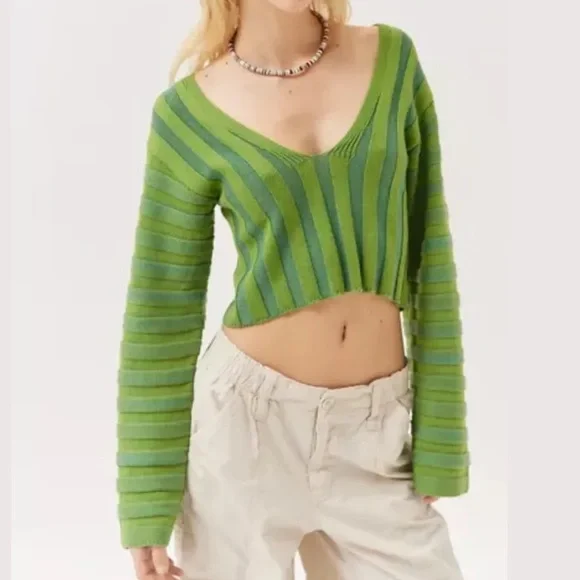 BDG Green and Blue V-Neck Sweater - Picture 1 of 4